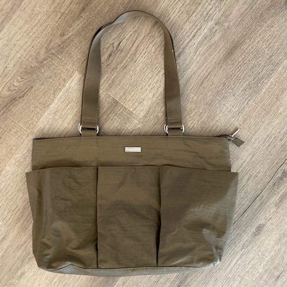 Baggallini Tote EUC